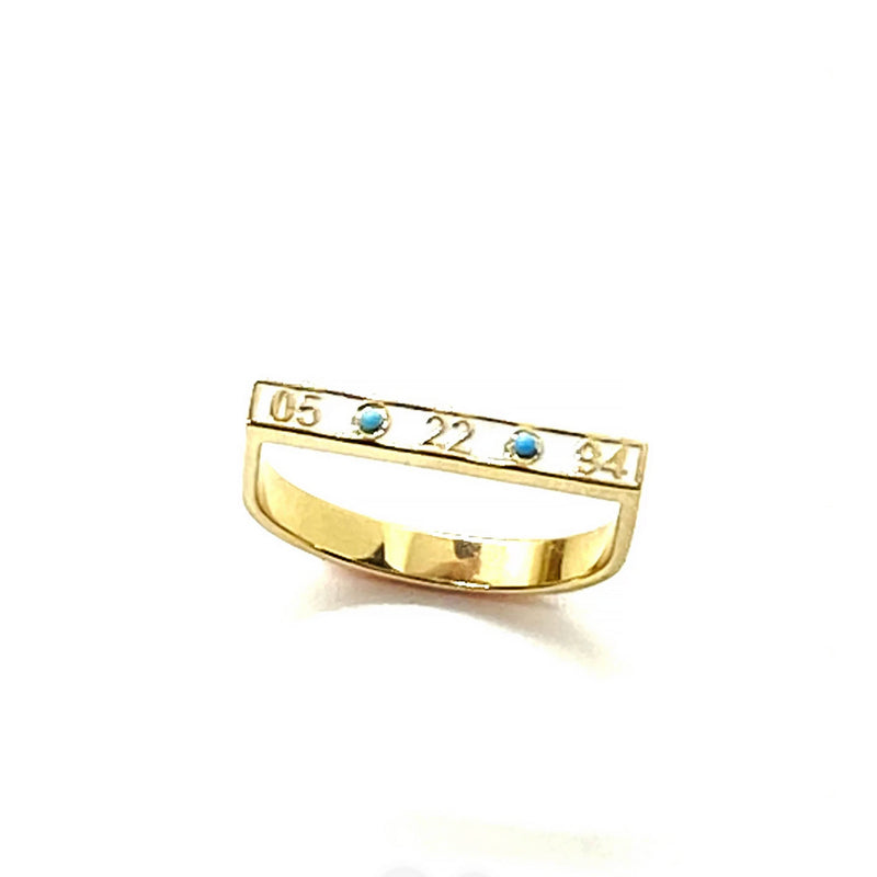 Custom: Date ring in white enamel and turquoise