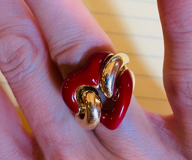 Heart Link Ring with Enamel